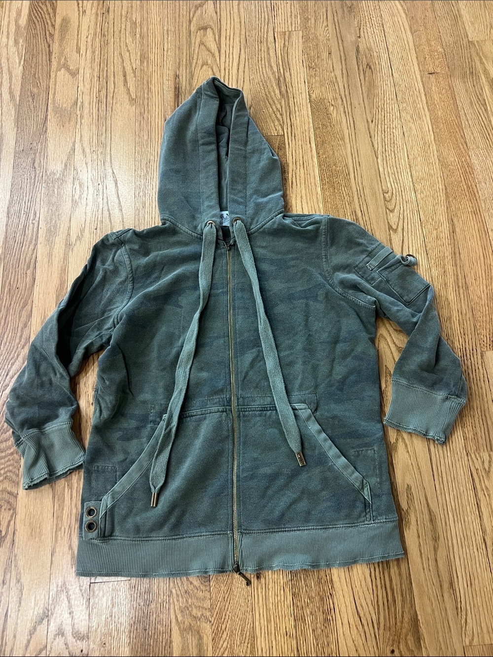 Juicy Couture Olive Green Camo Zip Hoodie - XL